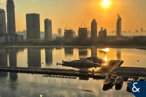 Снять в аренду квартиру в EMAAR Beachfront, Dubai Harbour, Дубай: 1 спальня, 80м², № 91446 - фото 9
