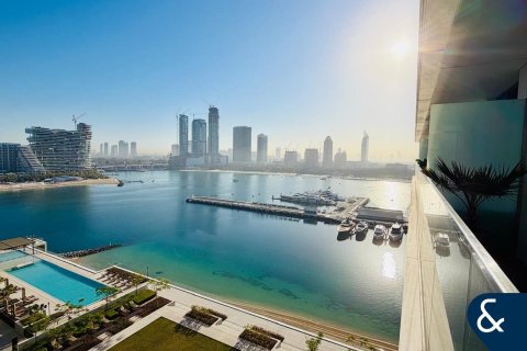 Снять в аренду квартиру в EMAAR Beachfront, Dubai Harbour, Дубай: 1 спальня, 80м², № 91446 - фото 2