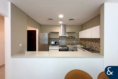 Снять в аренду квартиру в Бизнес-Бэе, Дубай: 1 спальня, 72м², № 91444 - фото 3