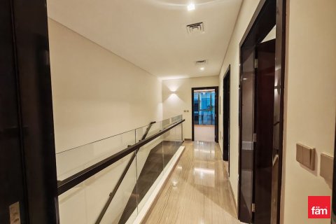 Townhouse in Dubai 4 bedrooms, 138.8 sq.m. № 50122 - photo 8