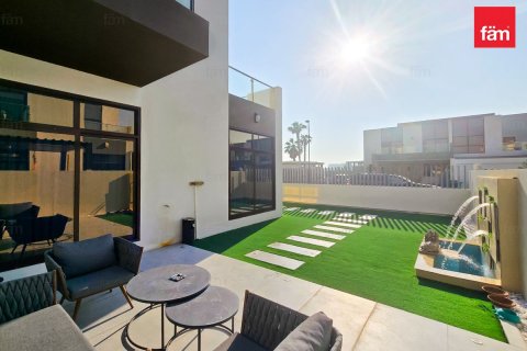 Villa in Meydan, Dubai 4 bedrooms, 283.2 sq.m. № 85884 - photo 29