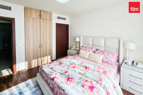 Villa in Meydan, Dubai 4 bedrooms, 283.2 sq.m. № 85884 - photo 21