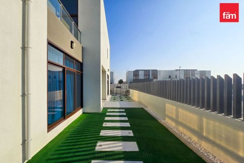 Villa in Meydan, Dubai 4 bedrooms, 283.2 sq.m. № 85884 - photo 30