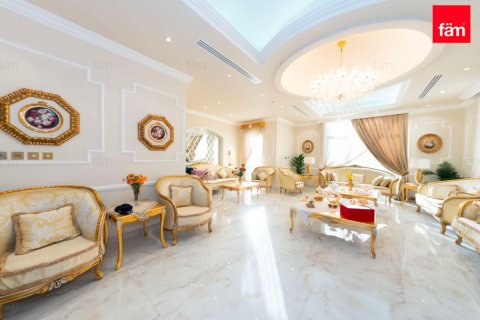 Villa en Dubai, 7 dormitorios, 1073.2 m², № 85885 - foto 3