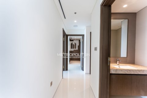 Apartment in EMAAR Beachfront, Dubai Harbour, Dubai 2 bedrooms, 128 sq.m. № 15098 - photo 28