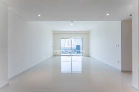Apartment in EMAAR Beachfront, Dubai Harbour, Dubai 2 bedrooms, 128 sq.m. № 15098 - photo 30