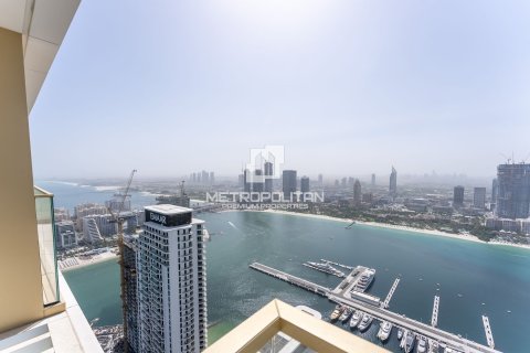 Apartment in EMAAR Beachfront, Dubai Harbour, Dubai 2 bedrooms, 128 sq.m. № 15098 - photo 18