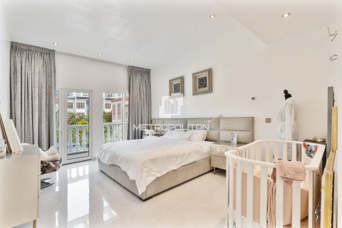 Villa in Jumeirah Village Triangle, Dubai 5 bedrooms, 705 sq.m. № 15112 - photo 20