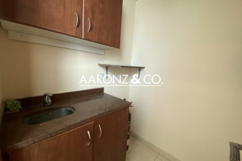 Bureau à Business Bay, Dubai, 107.3 m², № 78484 - photo 9