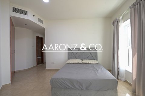 Appartement à Jumeirah Lake Towers, Dubai, 3 chambres, 106.5 m², № 78470 - photo 2