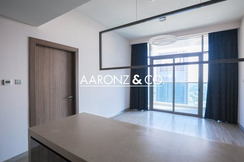 Appartement à Jumeirah Lake Towers, Dubai, 1 chambre, 69.8 m², № 78469 - photo 4