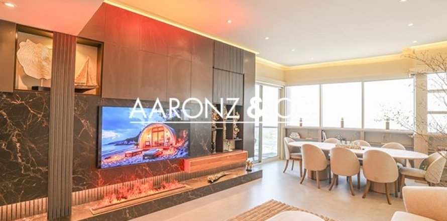 Appartement à Jumeirah Lake Towers, Dubai, 2 chambres, 164.7 m², № 78471