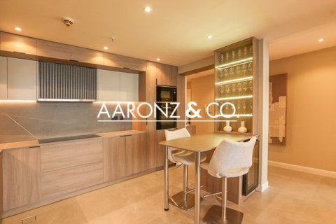 Appartement à Jumeirah Lake Towers, Dubai, 2 chambres, 164.7 m², № 78471 - photo 11