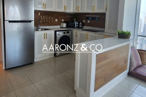 Appartement à Jumeirah Lake Towers, Dubai, 1 chambre, 69.9 m², № 78468 - photo 11