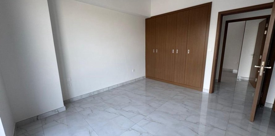 Квартира в Дубай Студио-Сити, Дубай, 2 спальни, 96.2м², № 90311