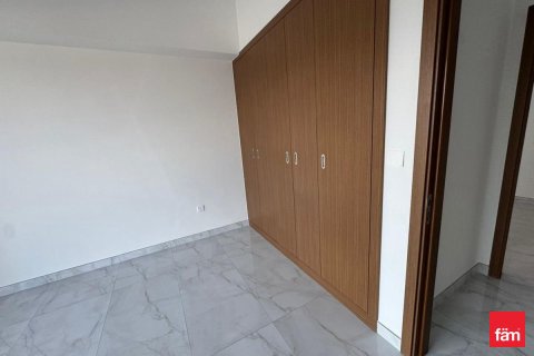 Купить квартиру в Дубай Студио-Сити, Дубай: 2 спальни, 96.2м², № 90311 - фото 8