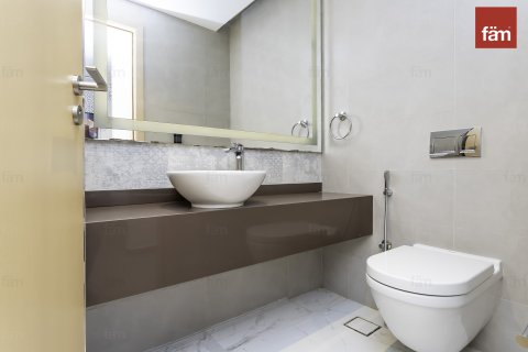 Снять в аренду квартиру в Al Sufouh, Дубай: 2 спальни, 119.8м², № 90312 - фото 9