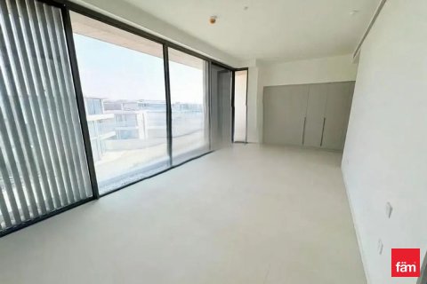 Adosado en Dubai, 3 dormitorios, 358.3 m², № 84308 - foto 4