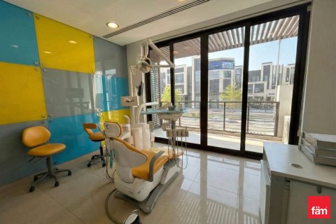 Magasin à Al Badaa, Dubai, 217 m², № 84296 - photo 8