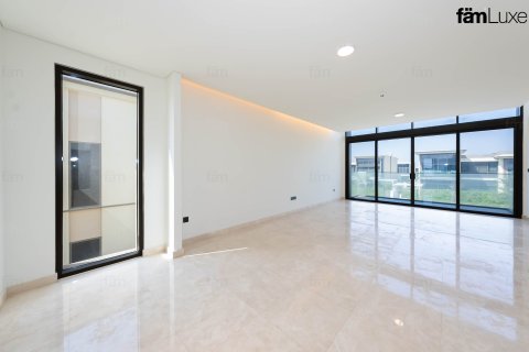 Villa in Dubai Hills Estate, Dubai 5 bedrooms, 707.5 sq.m. № 84309 - photo 18