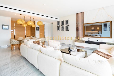 Ático en Palm Jumeirah, Dubai, 2 dormitorios, 205 m², № 14839 - foto 4