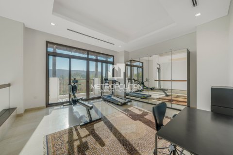 Снять в аренду виллу в District One, Мохаммед Бин Рашид Сити, Дубай: 4 спальни, 730м², № 14749 - фото 12
