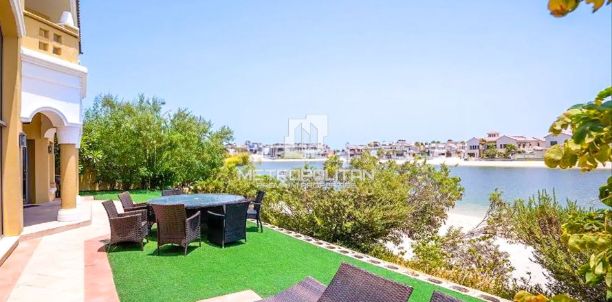Villa en Garden Homes, Palm Jumeirah, Dubai, 4 dormitorios, 465 m², № 14840