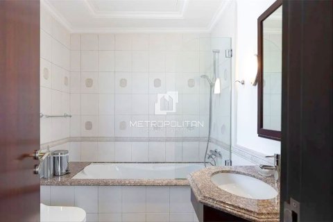 Villa en Garden Homes, Palm Jumeirah, Dubai, 4 dormitorios, 465 m², № 14840 - foto 30