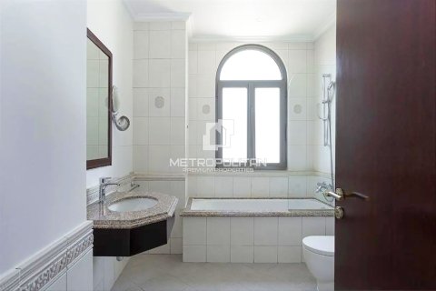 Villa en Garden Homes, Palm Jumeirah, Dubai, 4 dormitorios, 465 m², № 14840 - foto 29