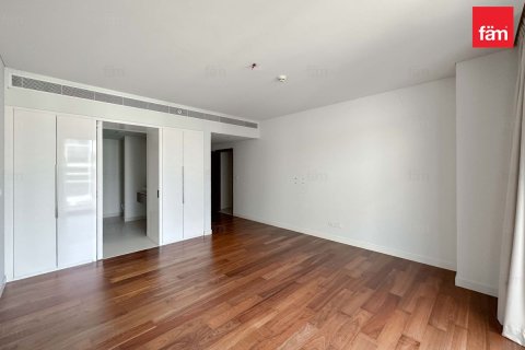 Apartment in Al Wasl, Dubai 4 bedrooms, 392 sq.m. № 55219 - photo 21