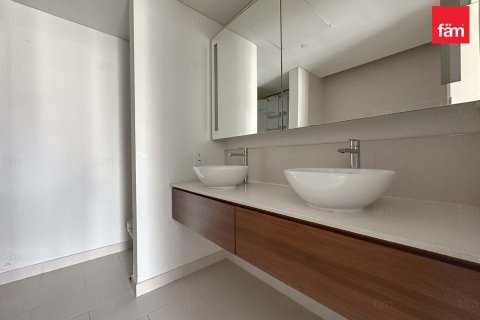 Apartment in Al Wasl, Dubai 4 bedrooms, 392 sq.m. № 55219 - photo 25