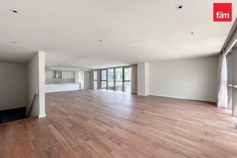 Apartment in Al Wasl, Dubai 4 bedrooms, 392 sq.m. № 55219 - photo 12