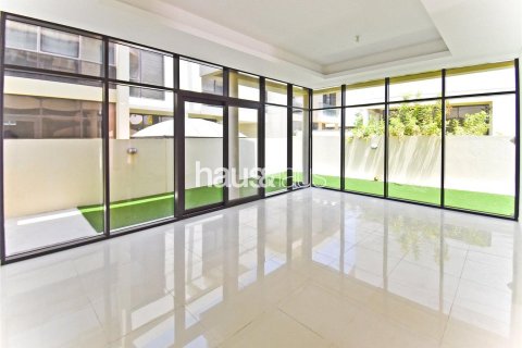 Townhouse in DAMAC Hills (Akoya by DAMAC), Dubai 3 bedrooms, 191 sq.m. № 43955 - photo 4