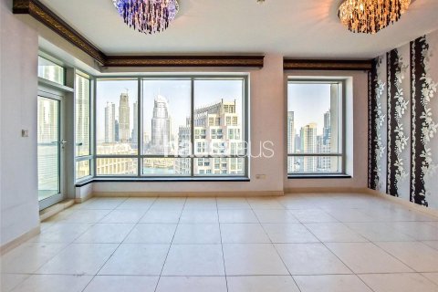 Appartement à The Lofts, Downtown Dubai (Downtown Burj Dubai), Dubai, 2 chambres, 124 m², № 43942 - photo 2