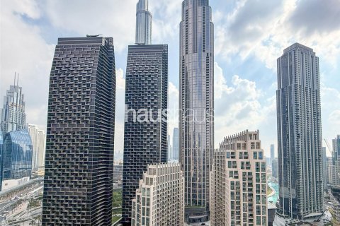 Appartement à The Lofts, Downtown Dubai (Downtown Burj Dubai), Dubai, 2 chambres, 124 m², № 43942 - photo 1