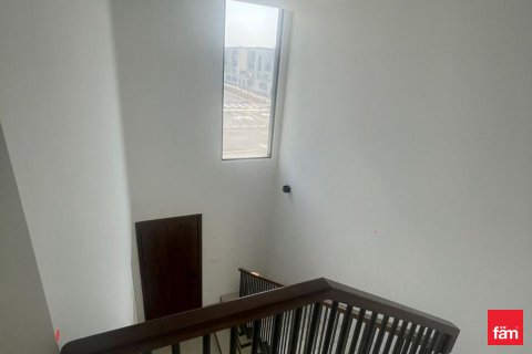 Townhouse in Town Square, Dubai 4 bedrooms, 259.4 sq.m. № 90637 - photo 14