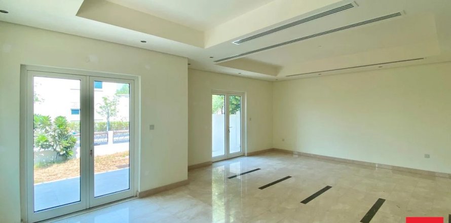 Adosado en Al Furjan, Dubai, 3 dormitorios, 224 m², № 40136