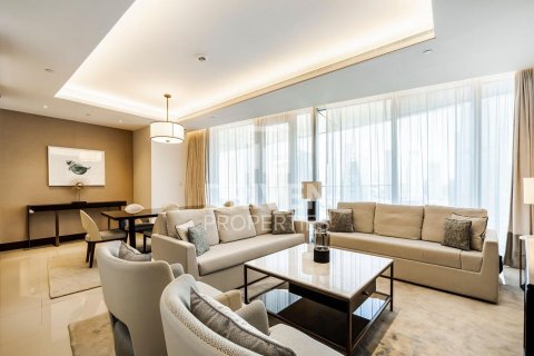 Apartment in The Address Sky View Towers, Downtown Dubai (Downtown Burj Dubai), Dubai 3 bedrooms, 226.4 sq.m. № 127806 - photo 3