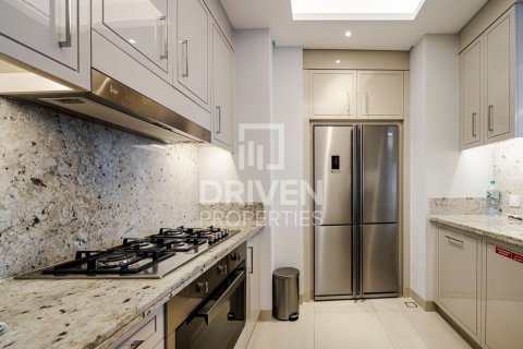 Apartment in The Address Sky View Towers, Downtown Dubai (Downtown Burj Dubai), Dubai 3 bedrooms, 226.4 sq.m. № 127806 - photo 12