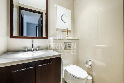 Apartment in The Address Sky View Towers, Downtown Dubai (Downtown Burj Dubai), Dubai 3 bedrooms, 226.4 sq.m. № 127806 - photo 14