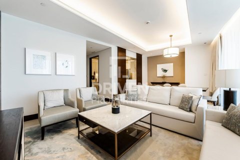 Apartment in The Address Sky View Towers, Downtown Dubai (Downtown Burj Dubai), Dubai 3 bedrooms, 226.4 sq.m. № 127806 - photo 2