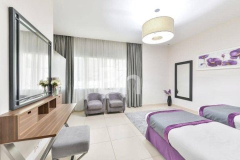 Hotel Apartamento en Sheikh Zayed Road, Dubai, 2 dormitorios, 162 m², № 21173 - foto 8