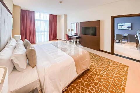 Apartment in Business Bay, Dubai 1 bedroom, 75 sq.m. № 21172 - photo 13