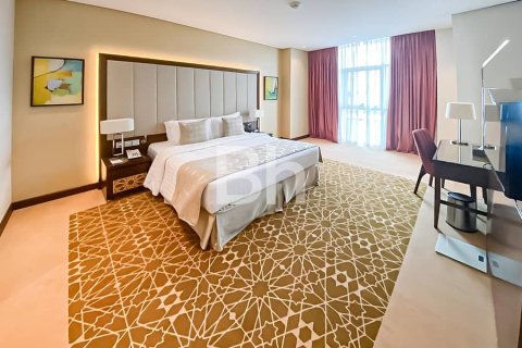 Apartment in Business Bay, Dubai 1 bedroom, 75 sq.m. № 21172 - photo 12