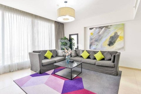 Hotel Apartamento en Sheikh Zayed Road, Dubai, 1 dormitorio, 80 m², № 21174 - foto 4