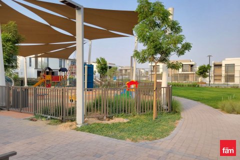 Снять в аренду таунхаус в Al Furjan, Дубай: 4 спальни, 207.1м², № 71608 - фото 18