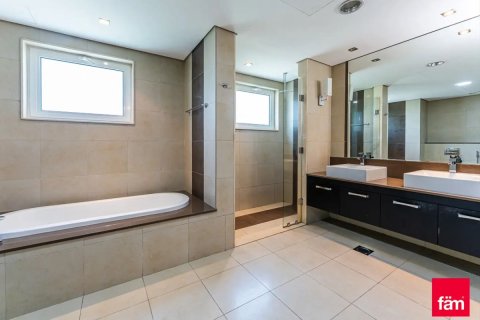 Villa en Al Furjan, Dubai, 4 dormitorios, 689.7 m², № 16651 - foto 14