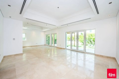 Villa en Al Furjan, Dubai, 4 dormitorios, 689.7 m², № 16651 - foto 4