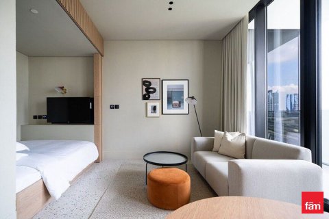 Apartment in Business Bay, Dubai 44 sq.m. № 43154 - photo 2