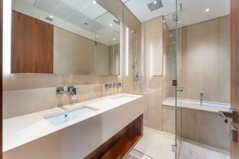 Apartment in Dubai Marina, Dubai 2 bedrooms, 118 sq.m. № 101261 - photo 10